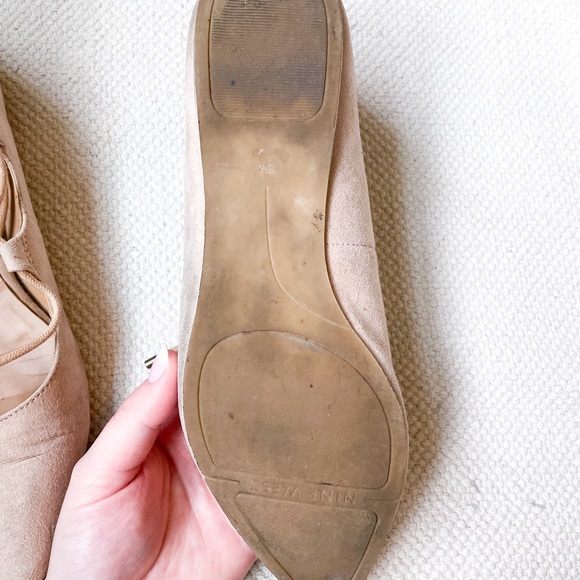 Nine West Light Tan Suede Sign Me Up Ballet Flats Ankle Ties Size 8 - Picture 4 of 5